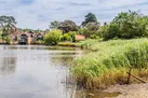 Find Hampshire Cottages by the sea