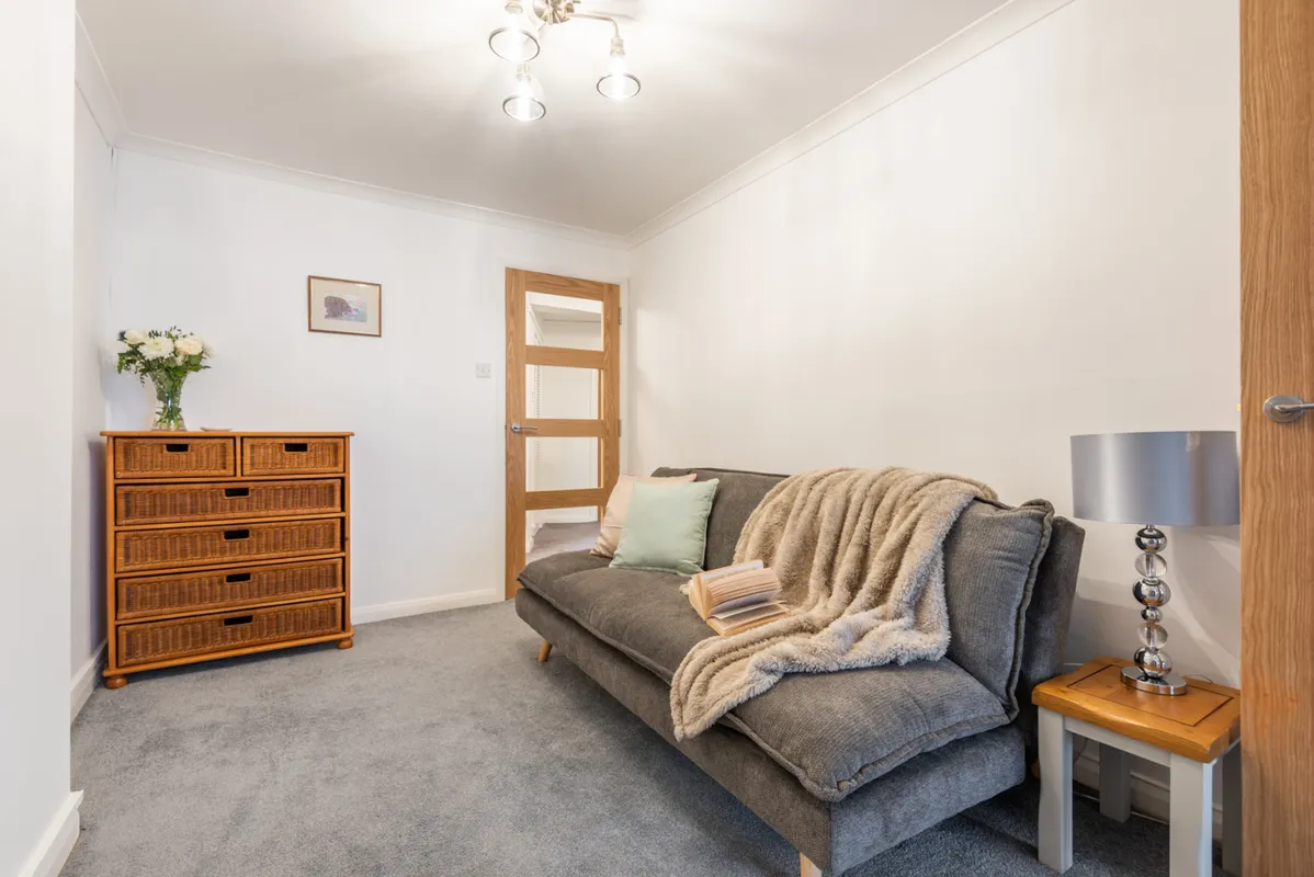 Snug room with sofa bed