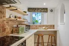 Meads Cottage, Charmouth: Sit with a coffee at the breakfast bar