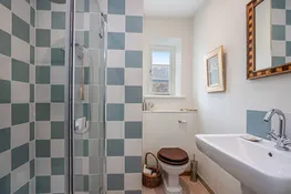 The en-suite for bedroom 2.