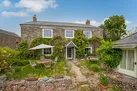 Another shot of the front of this charming holiday home in South Devon