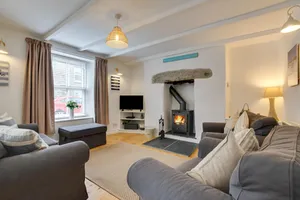 Superb Porthleven Holiday Retreat