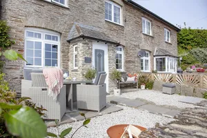 Bumble Cottage
