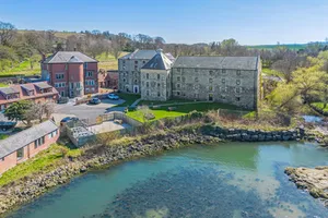 Superb Waren Mill Rental