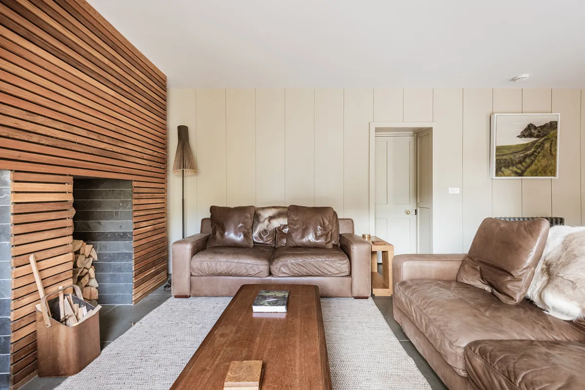 Another view of the sitting room space