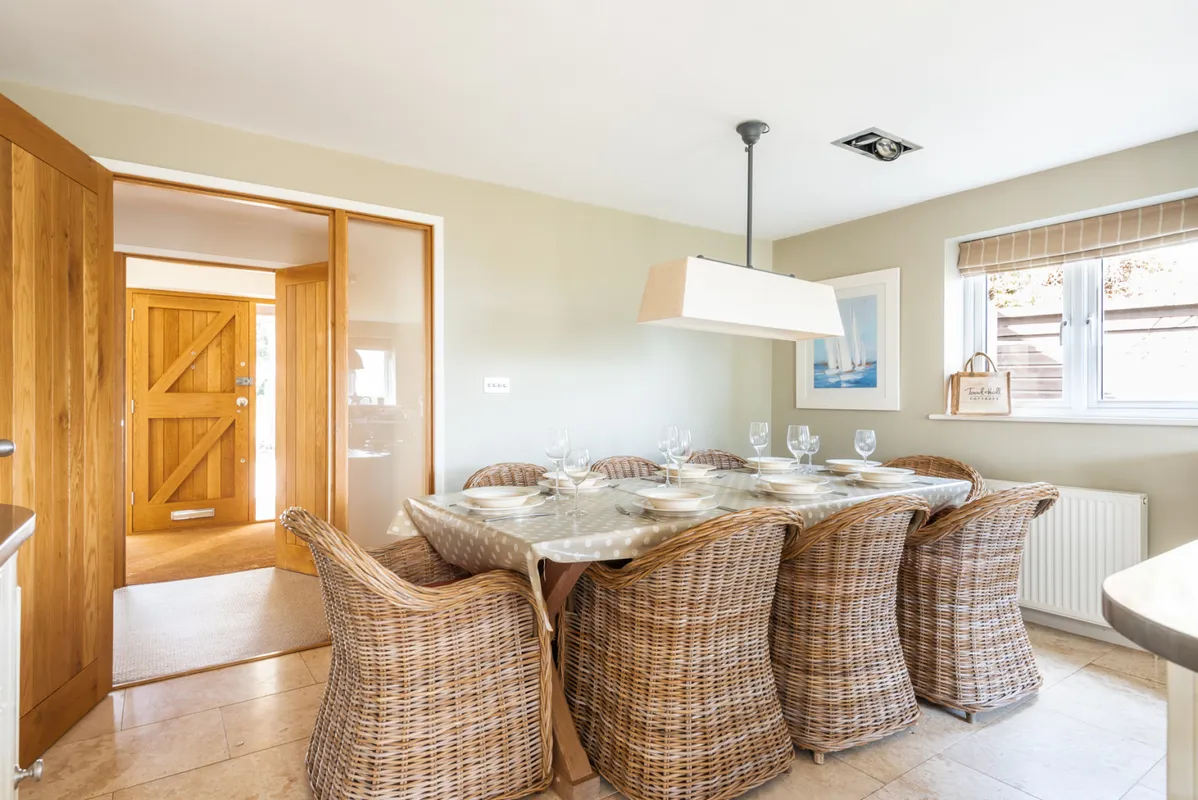 Spacious dining-the perfect holiday home for special occasions or Christmas with friends and family