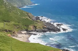 Seacombe Sands down from the famous Gara Rock Hotel.