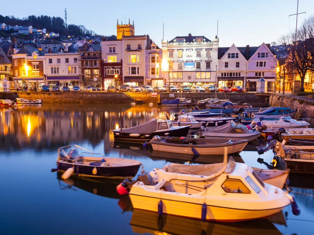 Beautiful Dartmouth steeped in history, and full of galleries, shops and eateries with stunning scenes around the town