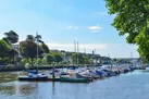 bustling Kingsbridge with all amenities